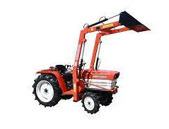Kubota mit Frontlader.jpeg