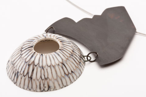 Safety pattern necklace