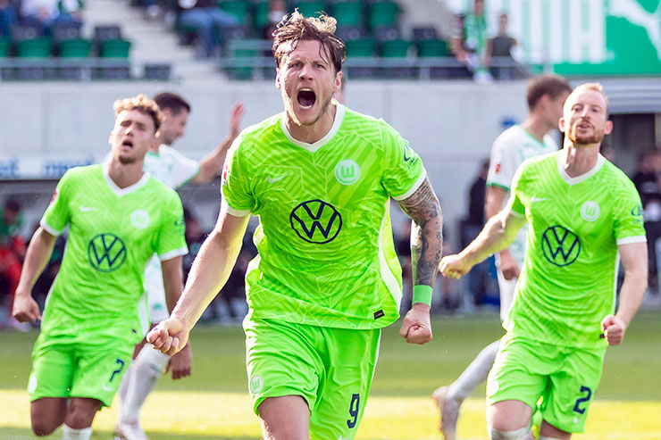Wout Weghorst - Luca Waldschmidt - Wolfsburgs Maximilian Arnold