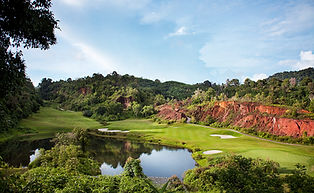 Red Mountain Golf Club 18th from clubhouse_edited.jpg