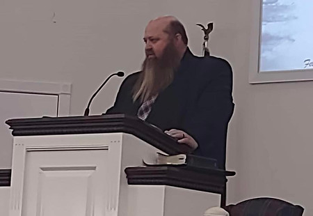 PastorBEE.jpg