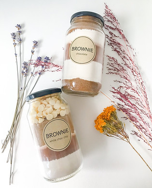 baking mix in a jar brownie. gift chocolate gift