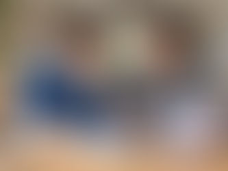 出入境紀錄與工作履歷對不上:香港跨境家庭規劃阿根廷身份的核對方法(AI情境配圖)