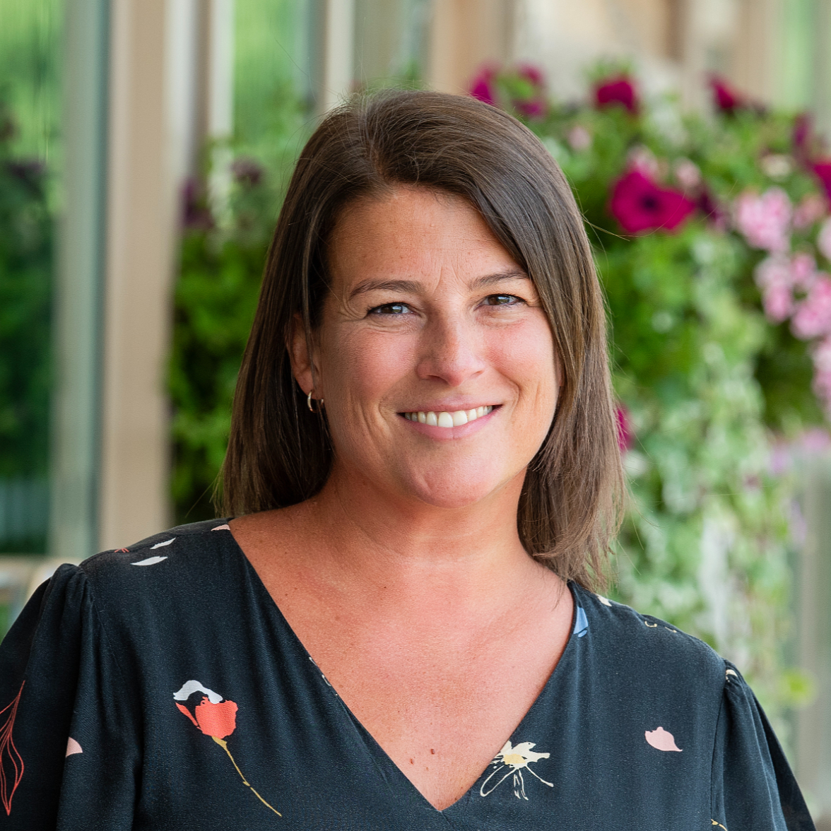 Writer: Sarah Duxbury