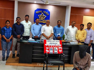 इन्स्टाग्राम रिल्स स्टार कोमल काळे बसमधील पर्स चोरणारी सराईत गुन्हेगार; बंटी-बबली जोडी स्थानिक गुन्हे शाखेकडून जेरबंद
कोमल काळेवर ३ गुन्हे, प्रियकरवर ८ केसेस