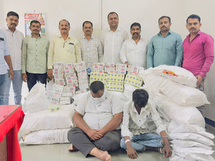 कर्जत शहरात अवैध गुटखा विक्री प्रकरणी स्थानिक गुन्हे शाखेचा भांडेवाडीत छापा;२ जण ताब्यात; 3 लाखांचा मुद्देमाल जप्त