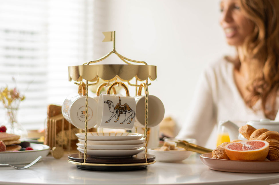 photoshoot - circus themed brunch tea party