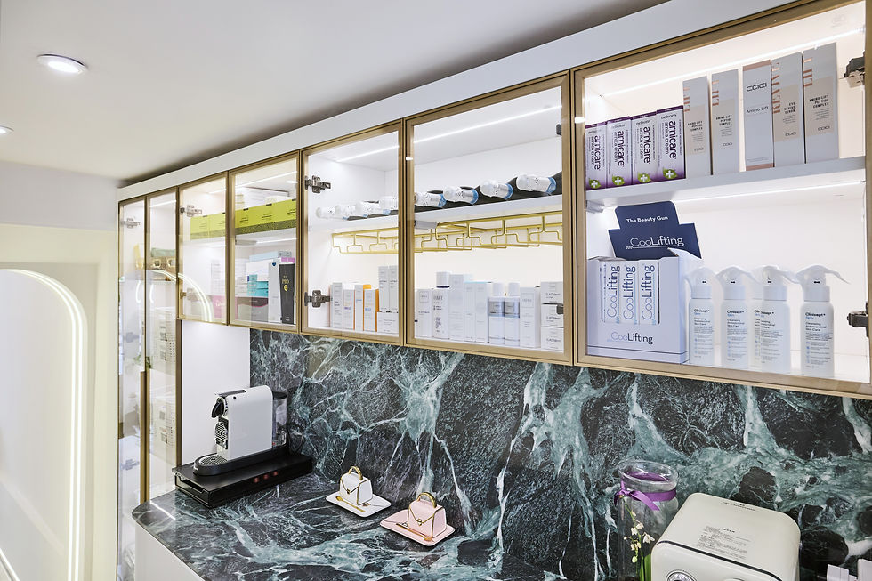 Using a specialised medical-grade device, pigments are meticulously deposited into the upper dermal layers with absolute precision.