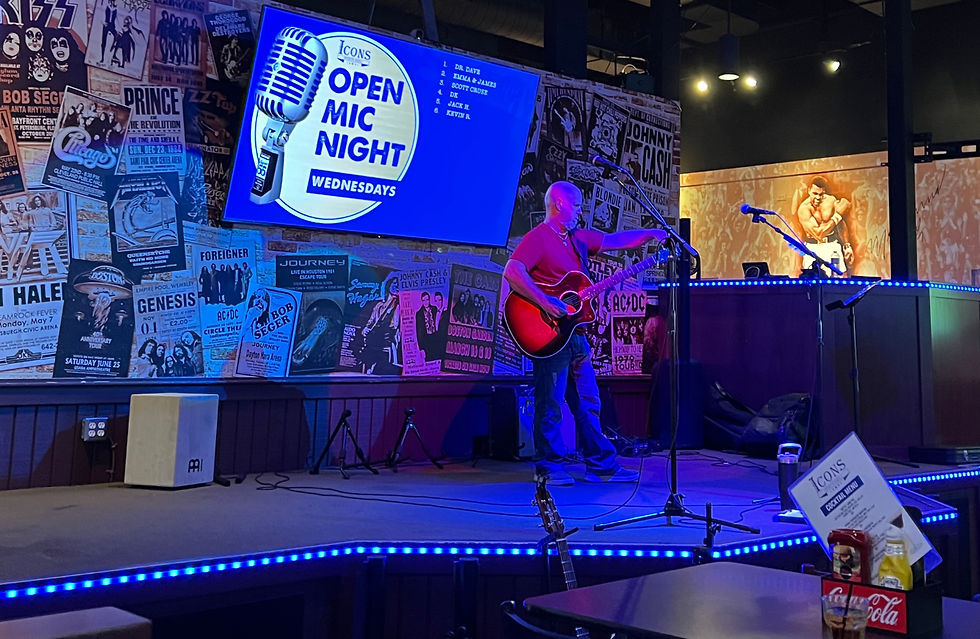 Icons Sports Grill open mic, Gilbert Arizona open mic, Gilbert open mic night, Wednesday open mic Gilbert, live music Gilbert Arizona, Arizona open mic nights, Gilbert musicians, singer-songwriter open mic Gilbert, classic rock open mic Arizona, sports bar live music Gilbert, beginner friendly open mic Gilbert, East Valley open mic, Desert Vibe Podcast, What’s Vibing in the Desert