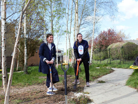 Anthony Scully and Alex Palmer Get Stuck In For EFL Day Of Action 2021