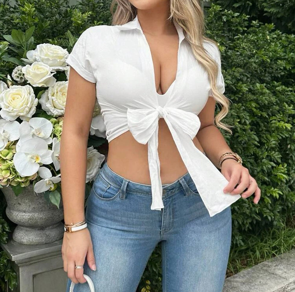 Thumbnail: Albidalove Sexy crop top with front knot in white