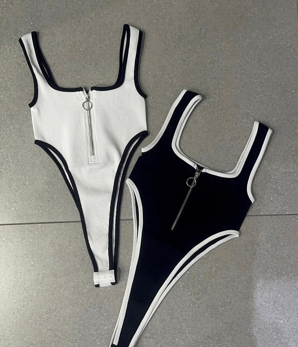 Thumbnail: Albidalove body with a zipper in the middle.