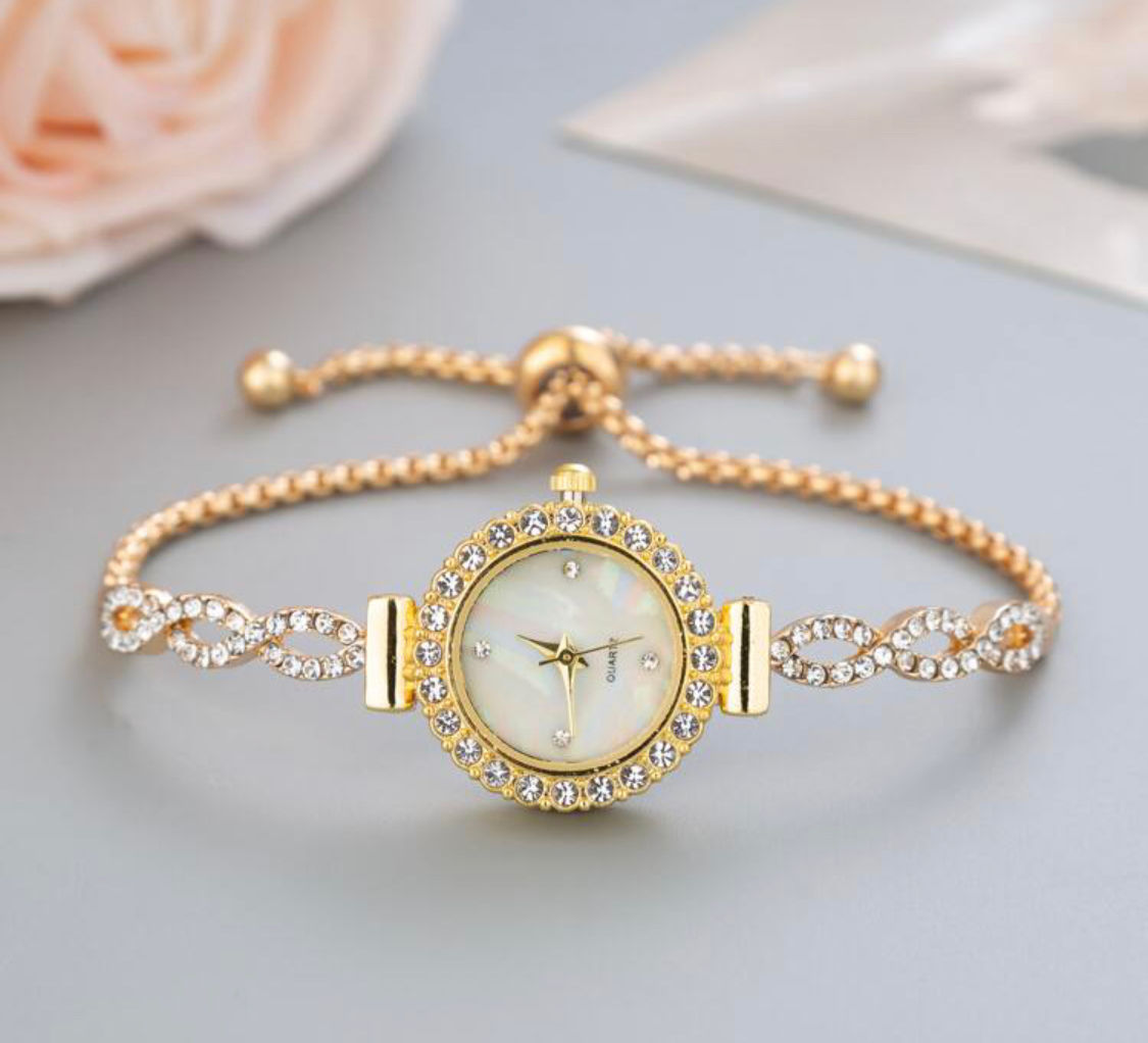 Albidalove Cute & Fashionable Ladies' Bracelet Watch, Luxury Round Dial Decorat