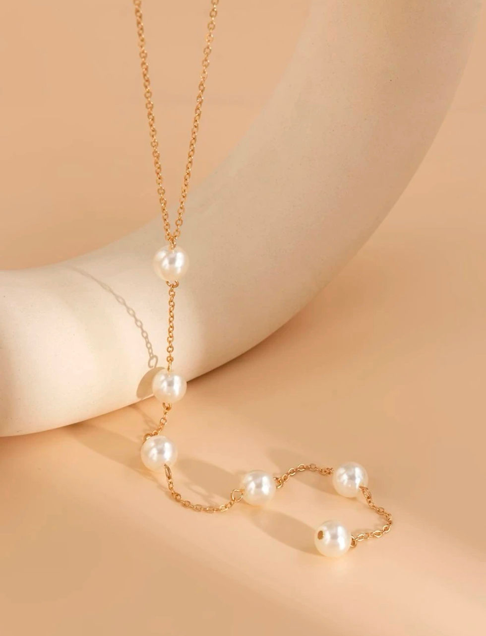 Thumbnail: Albidalove Pearl Design Y Necklace