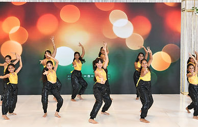 ©UPI-063-851_6601 (1)_edited.jpg