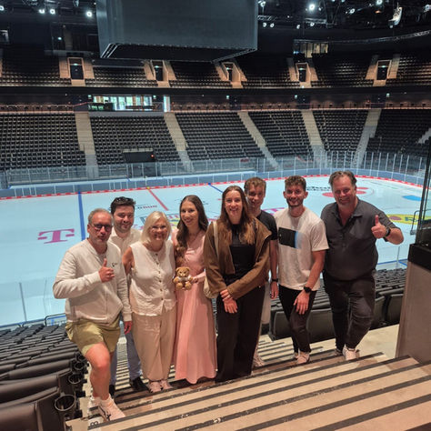 Save the date - 1. Charity Curling Event 2027 im SAP Garden, München