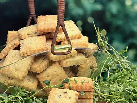 Parmesan & Thyme Crackers