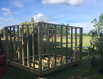 Log cabin construction
