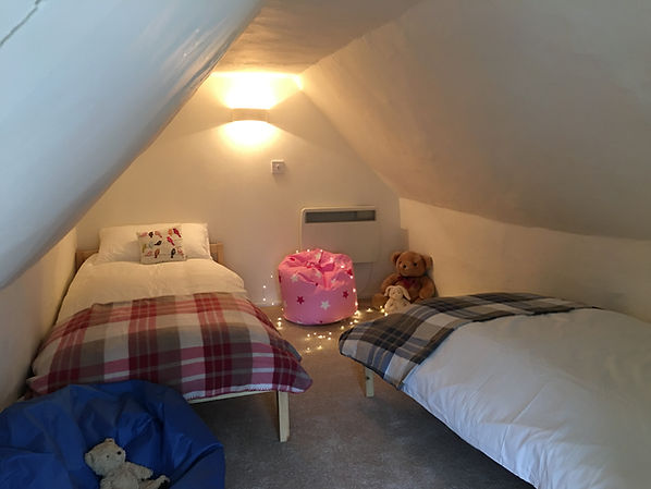 Kids bedroom den