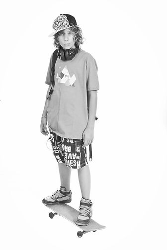 Red Bull's tribe is strongly connected. It has its own style, symbols and the attitudes and is recognizable even without logo