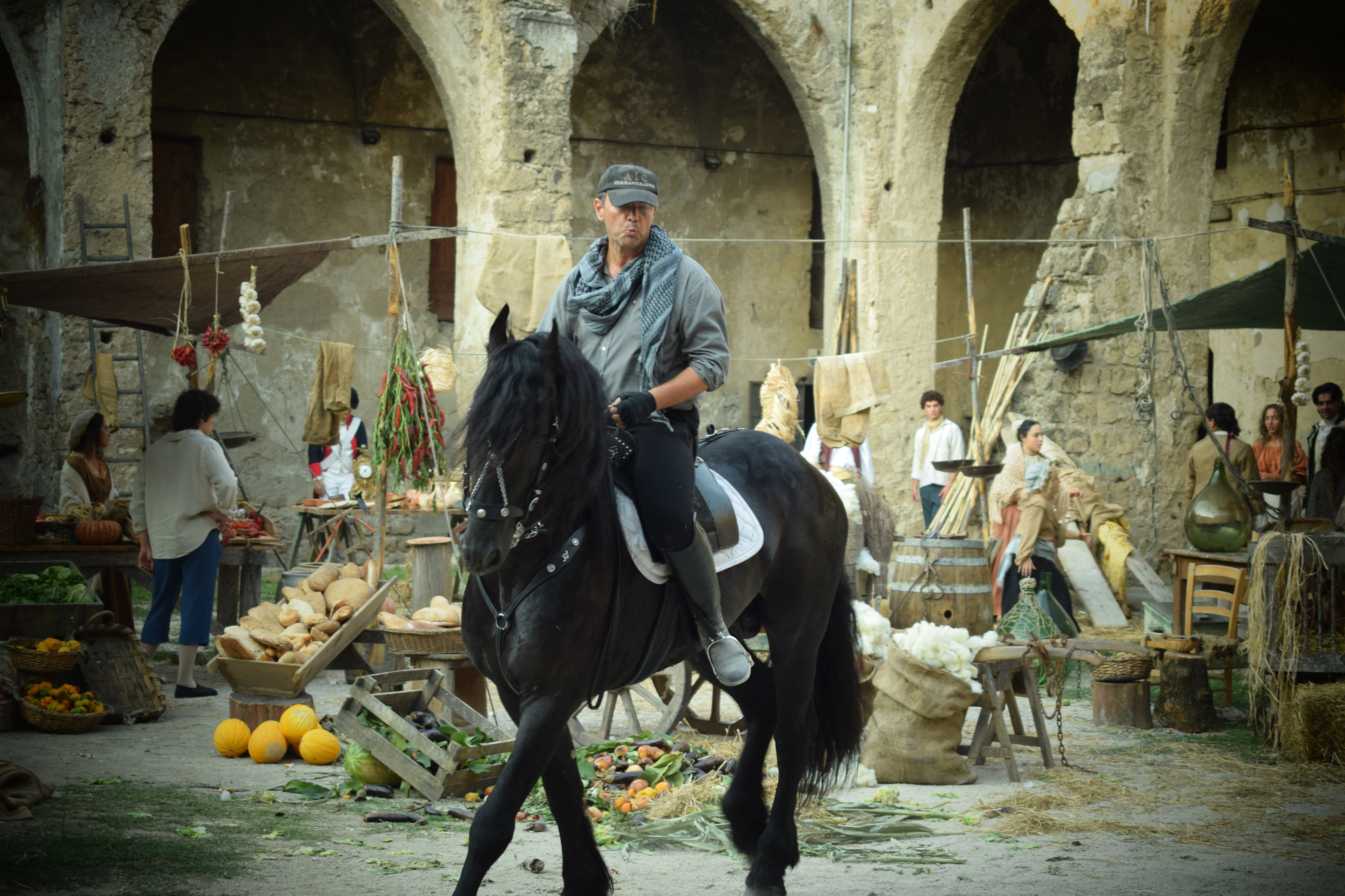 FP rehearsing with horse on set