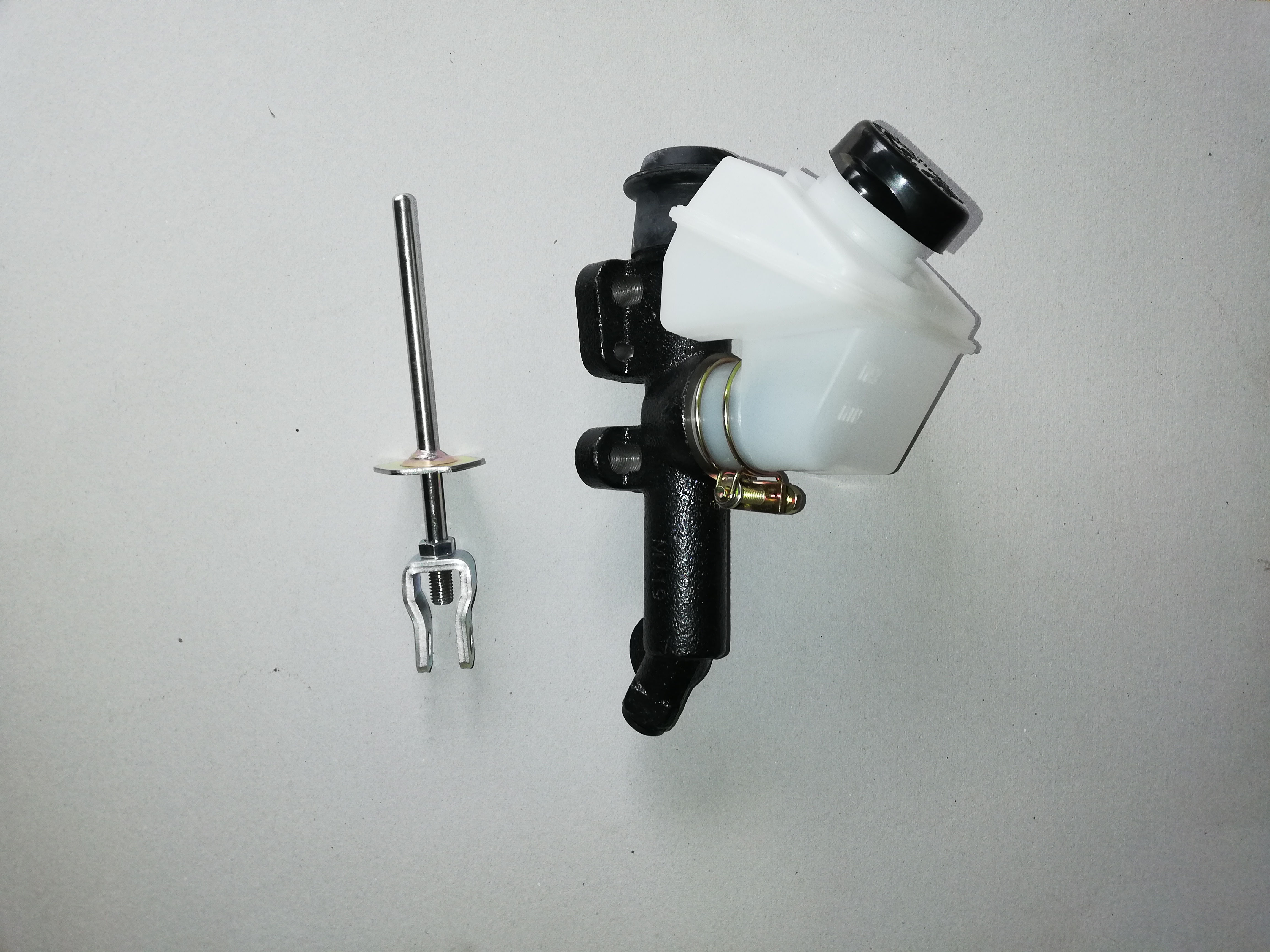 CILINDRO PRINCIPAL EMBRAGUE HINO FC-GD-FG-GH-FM