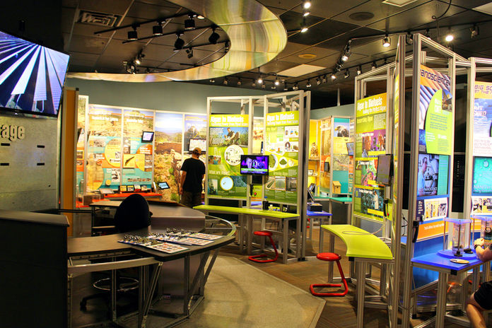 ROOM 2.JPG