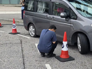 救車王提供全港24小時上門補呔及換呔服務