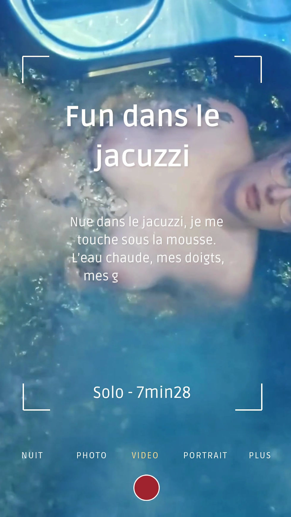 Fun dans le jacuzzi