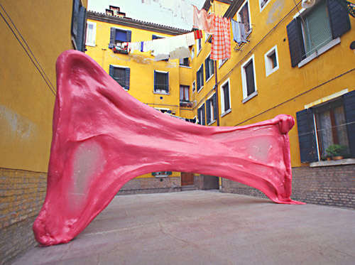 giant bublegum art installation,Chewing in Venice by Simone Decker Makes