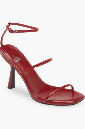 Leonie Hanne’s Winter Wardrobe