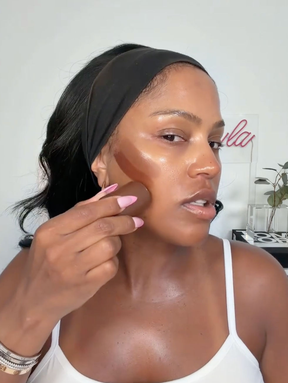 Rhode's Pocket Bronze Just Sent the Internet Into a Spiral - And We're Not Complaining