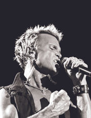 Billy-Idol-credit-Charles-Jischke-lo-res.jpeg