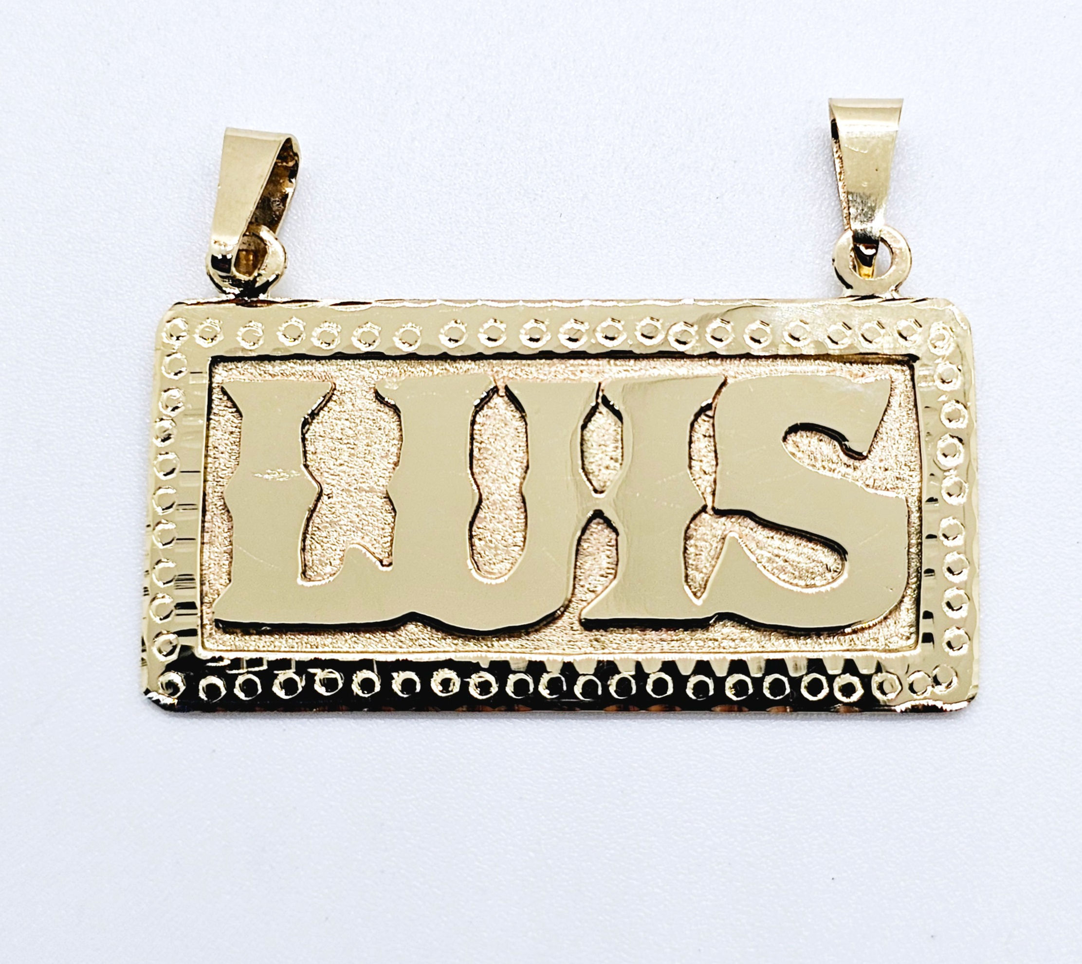 NAME ON 14K GOLD PLATE.