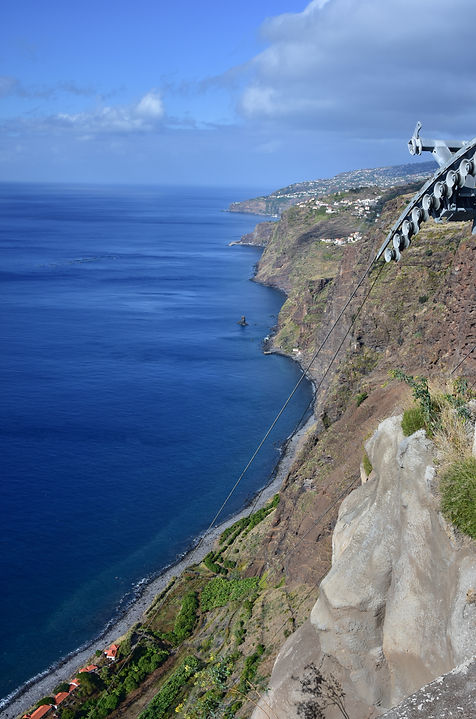 300 Meter steil abwärts