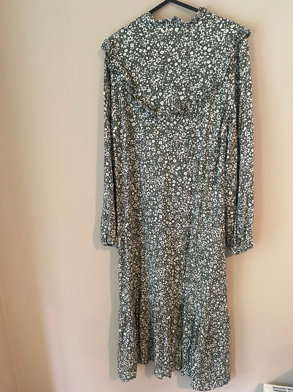 Thumbnail: Primark Green Flower Dress Size 10
