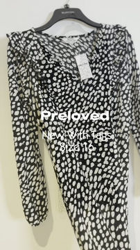 Thumbnail: Dorothy Perkins Black Dress With White Spots - Size 16 Petite - Preloved