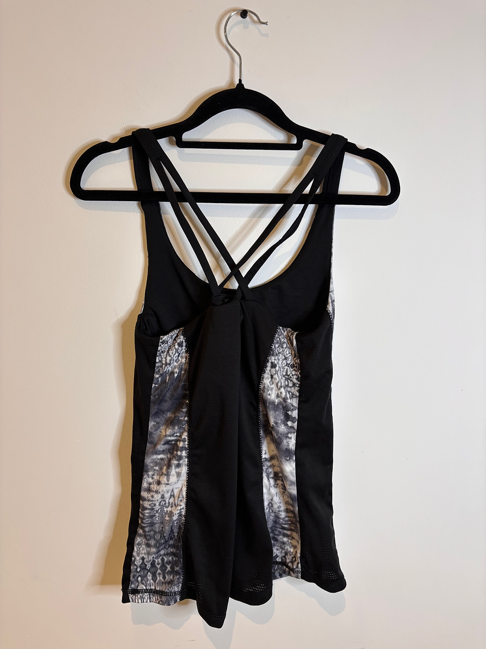 Thumbnail: Primark Work Out Sports Top - Size 10 - Preloved