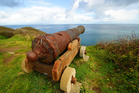 Sark Canon defence against pirates 