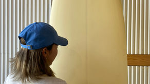 さて今回は、地元の女性サーファーのお客様がテストライドを通じて最高の1本に出会ったストーリーをご紹介します。