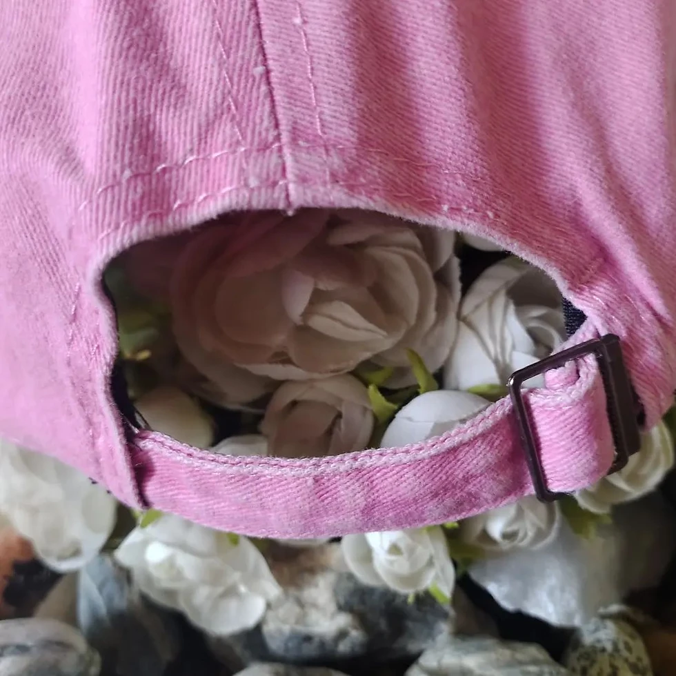 Miniatura: Gorra rasgada rosada unisex