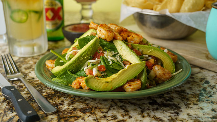 Fresh Salad Shrimp Avocado