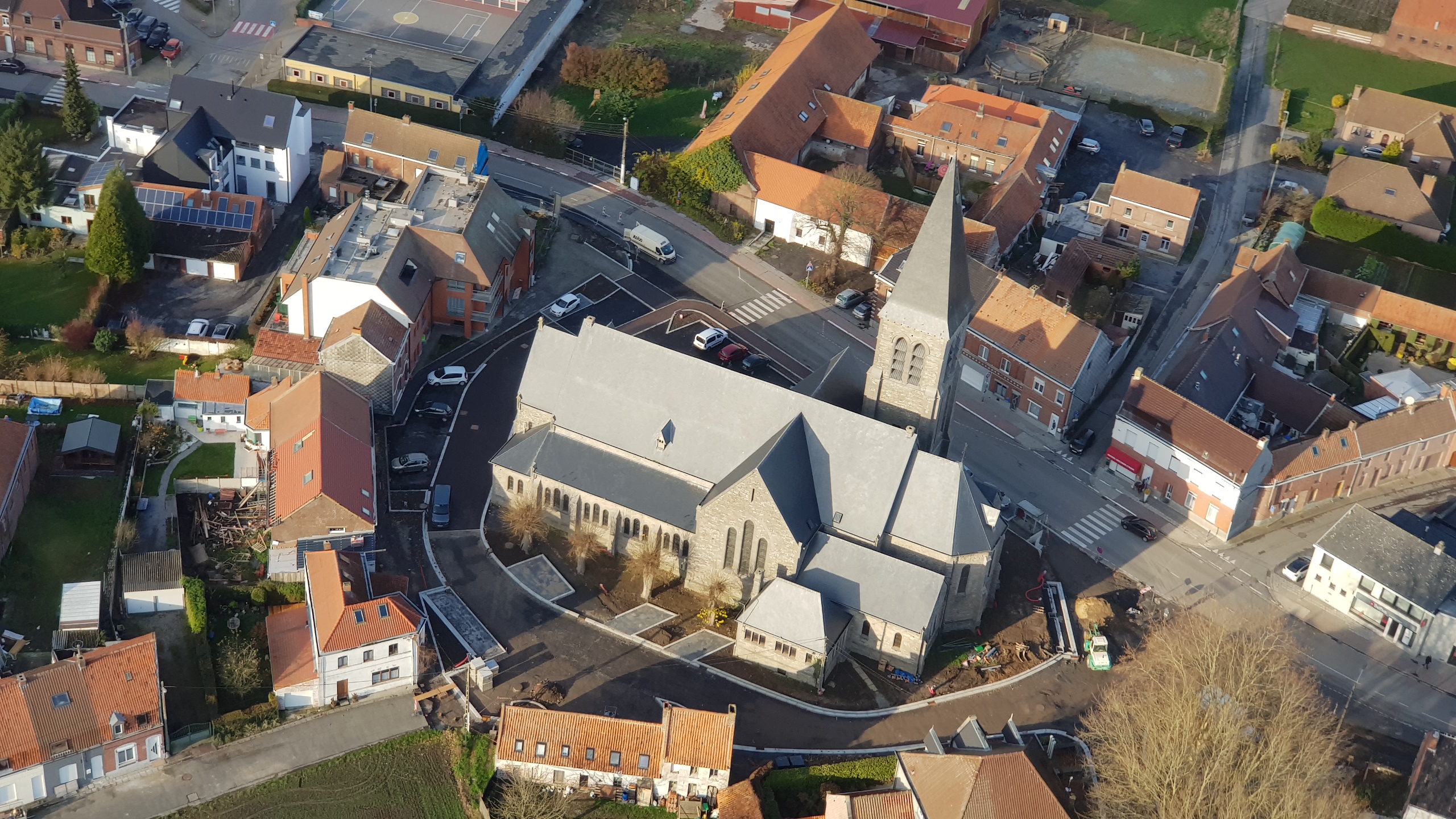 Néchin, kerkplein