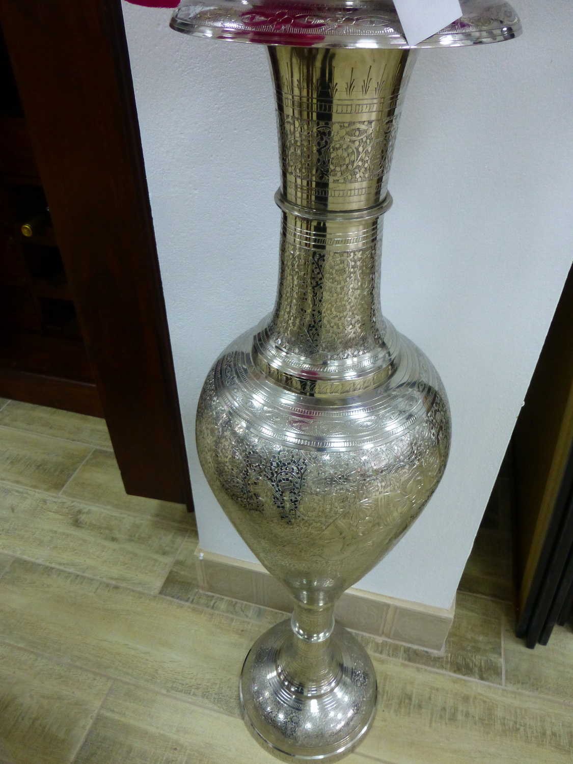 Ваза напольная 91 см.