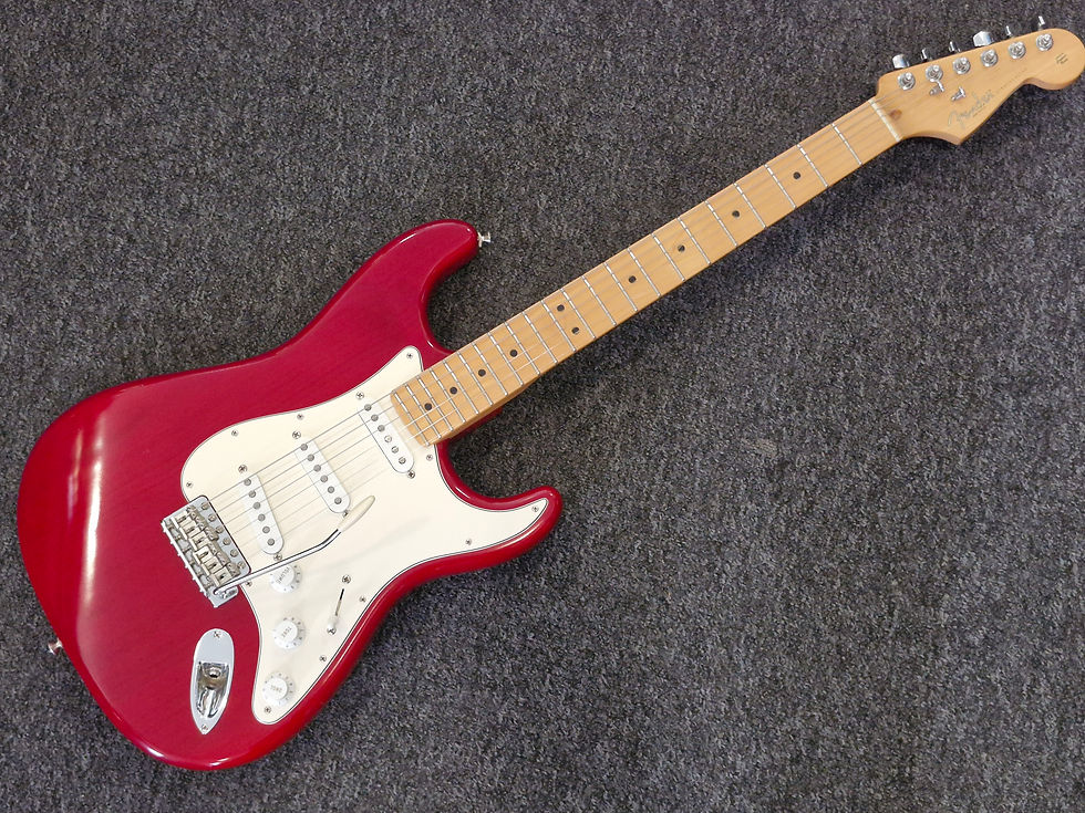 Thumbnail: Fender USA Highway One Stratocaster 'Crimson Red Transparent' 2003