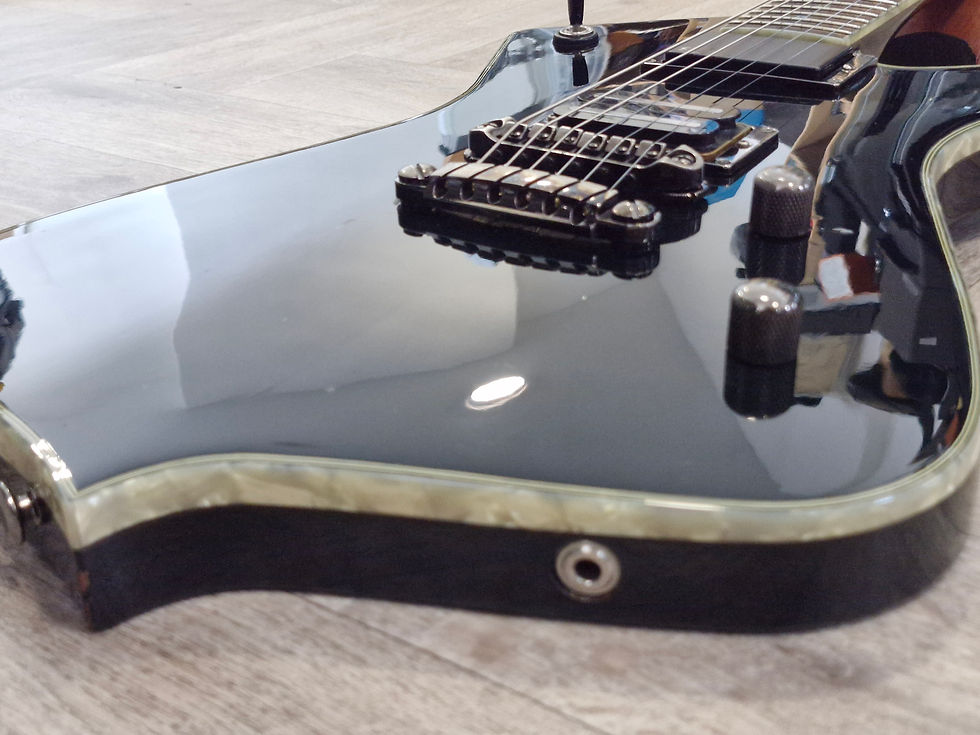 Thumbnail: Ibanez Iceman Super Rare. 1994 IC-500, 1 Of Only 200 Made. With Original Case