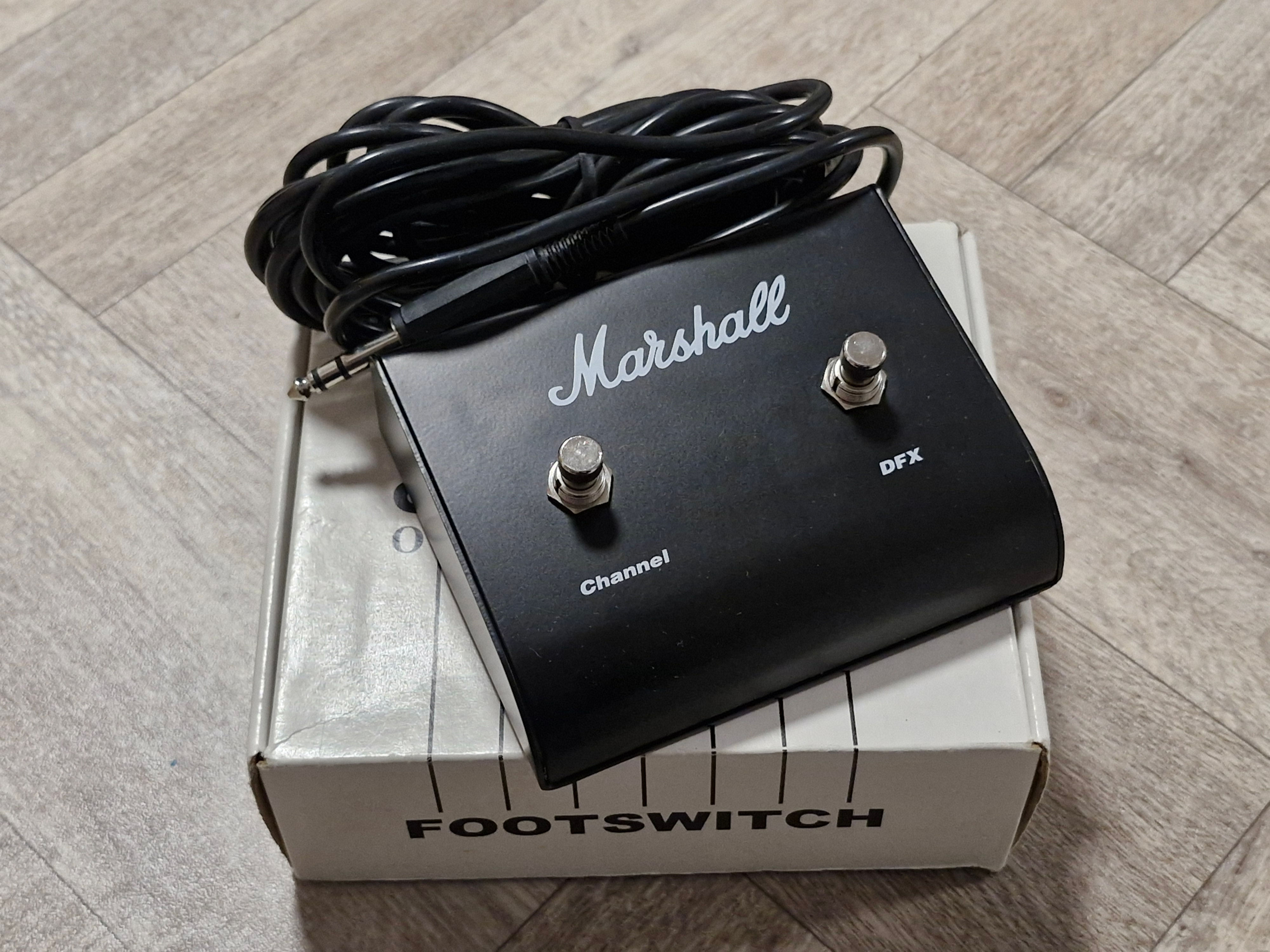 Marshall 2 way Footswitch with Box