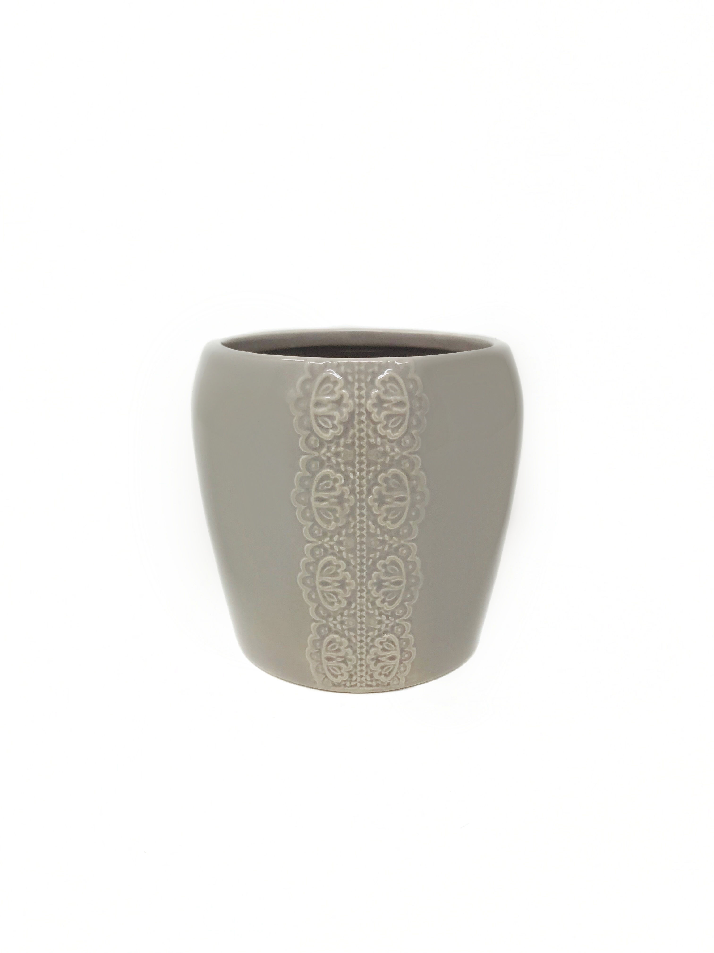 Ceramic Lace Detail Candle Holder In Grey