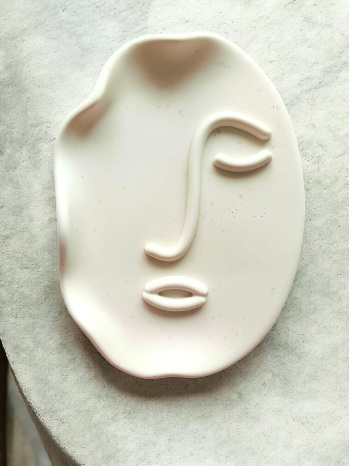 Artistic Face Tray