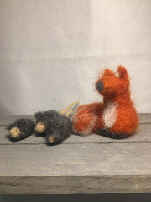 bosdieren, vos en drie muizen